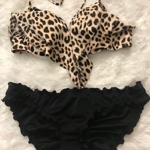Victoria's Secret Swim - Victoria Secret bikini set Victoria's Secret Swim - Victoria Secret bikini set